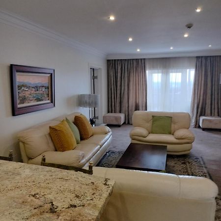 131 On Herbert Baker Boutique Hotel Pretoria-Noord Eksteriør bilde